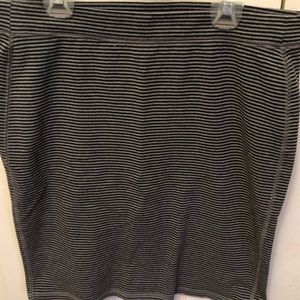 Old Navy Pin Striped Pencil Skirt